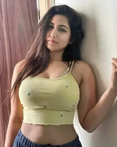 Escorts Curti
